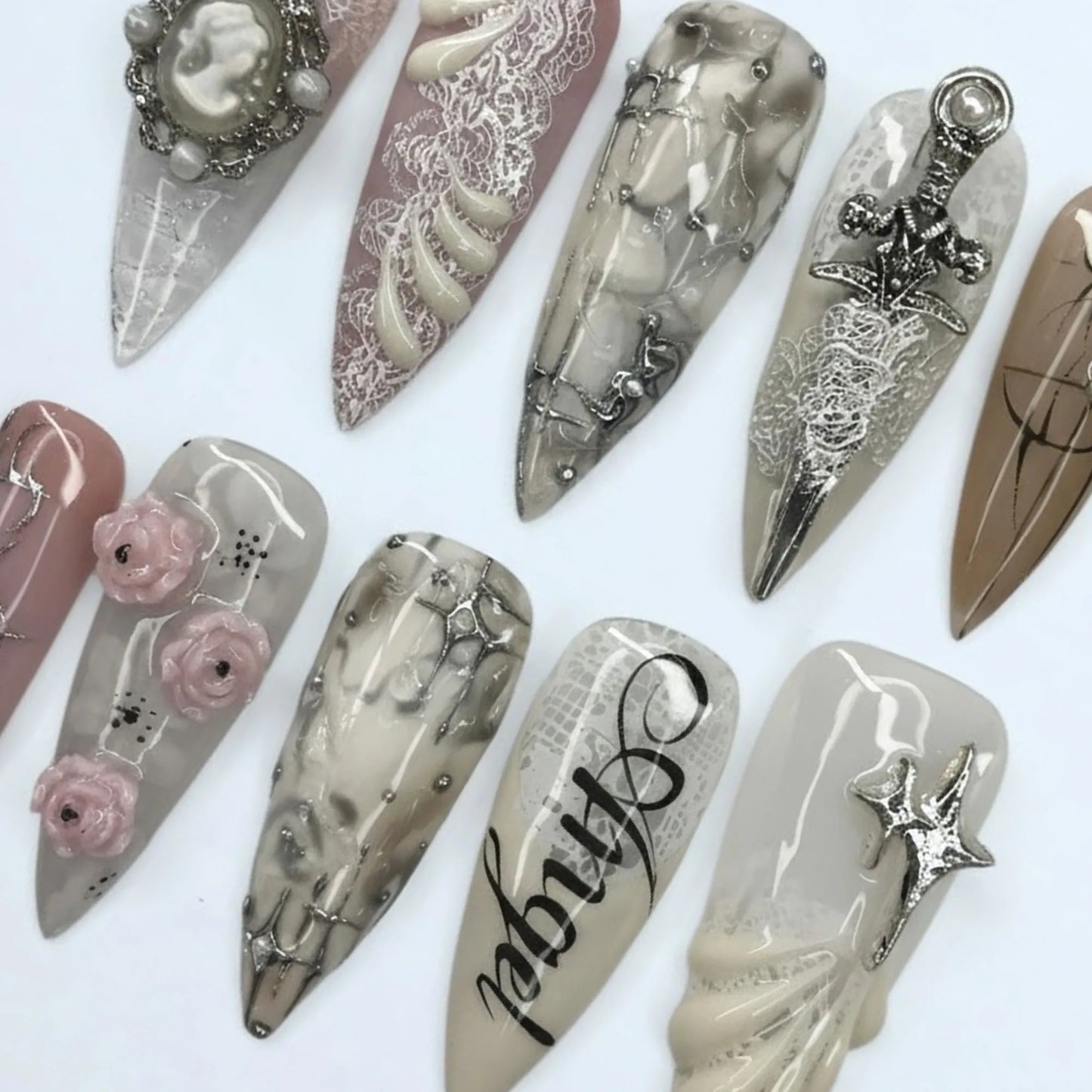 Gothic Romance 3D Nails